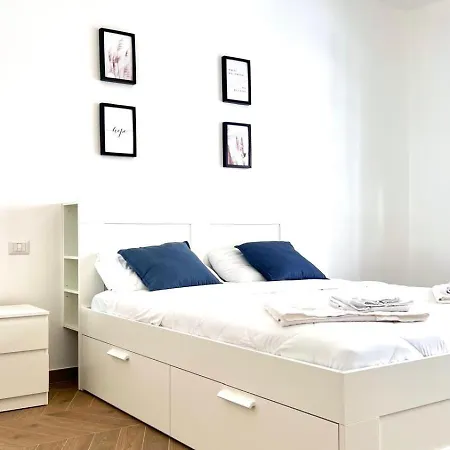 Dante 262 Apartment *